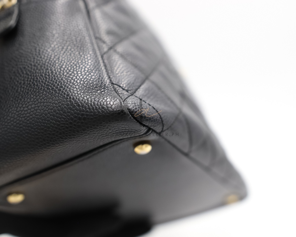 Chanel Petite Timeless Tote Black | S10984166