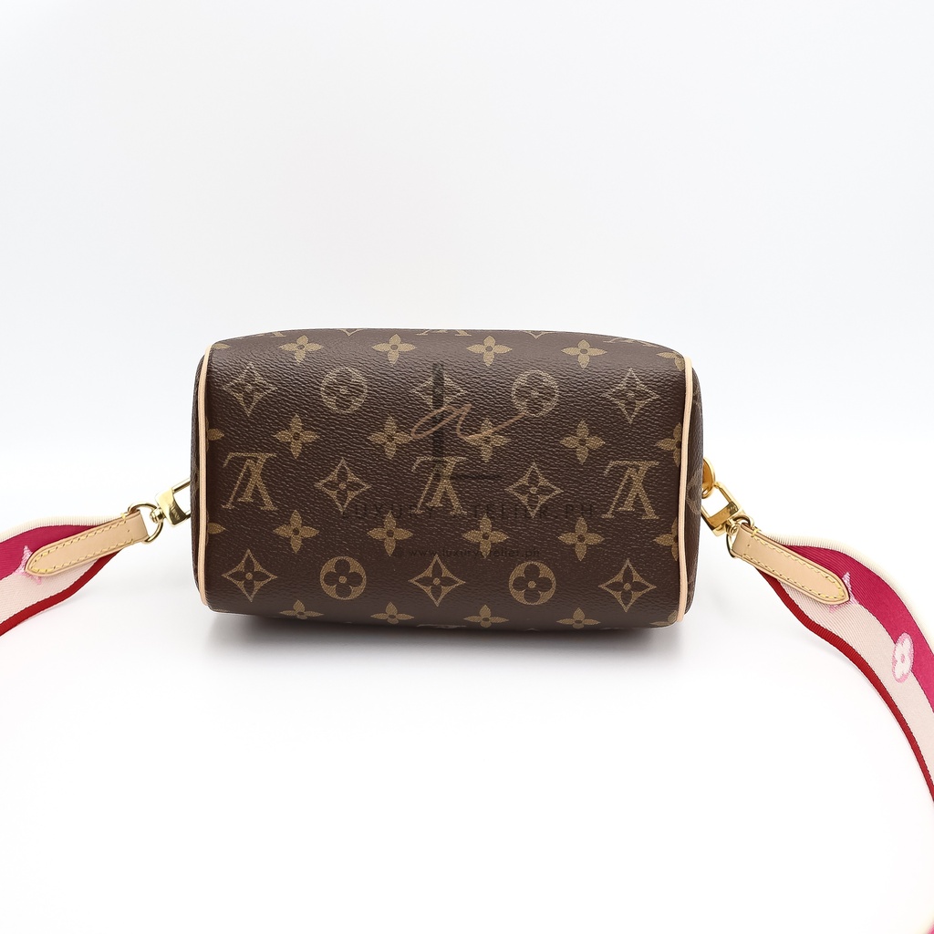 LOUIS VUITTON Speedy Bandouliere 20 Monogram Canvas Crossbody Bag Brow