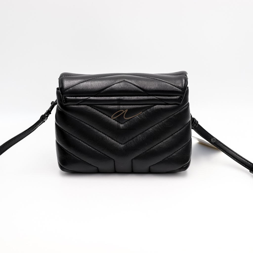 YSL Toy Loulou So Black