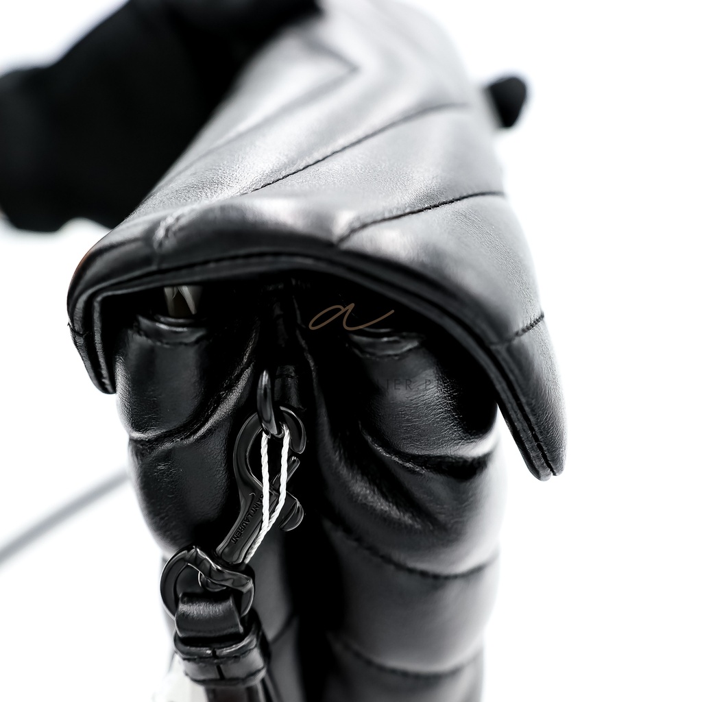 YSL Toy Loulou So Black