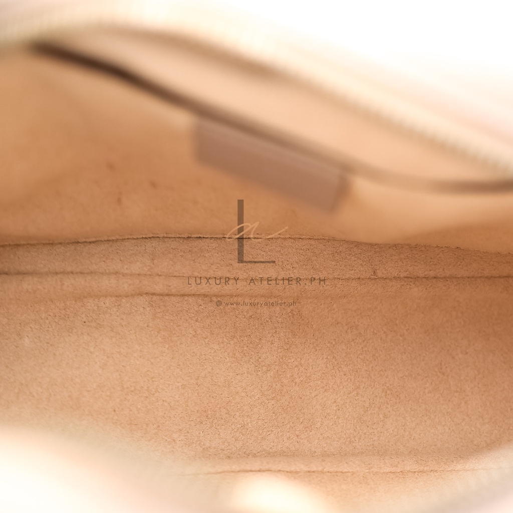Gucci Marmont Camera Bag Beige